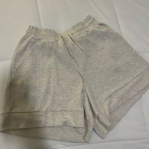 Varley lounge shorts
